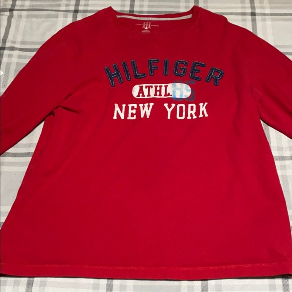 Long sleeve hilfiger tee